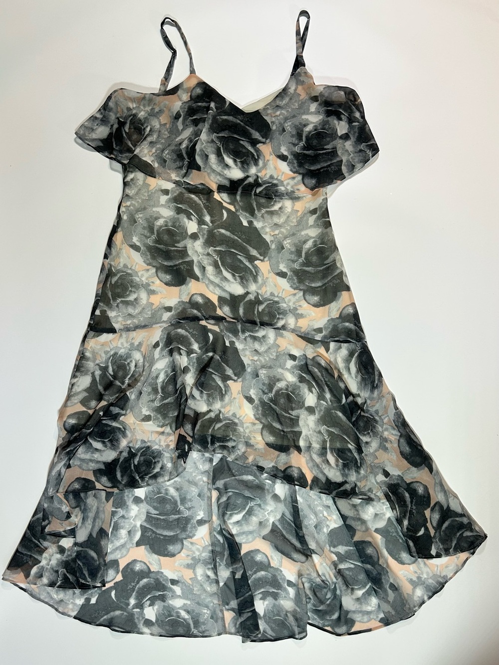 Ali & Jay Floral Rose Print Ruffle Midi Dress Gray Blush Size Medium